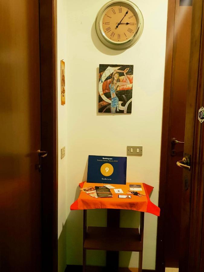 Studio Luna Apartments ミラノ エクステリア 写真